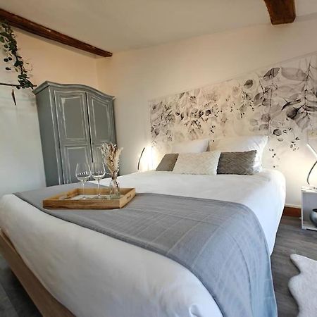 Le Duplex Du Centre - Ideal Pour Un Sejour Detente ! Saint-Savinien 外观 照片