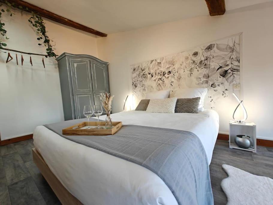 Le Duplex Du Centre - Ideal Pour Un Sejour Detente ! Saint-Savinien 外观 照片